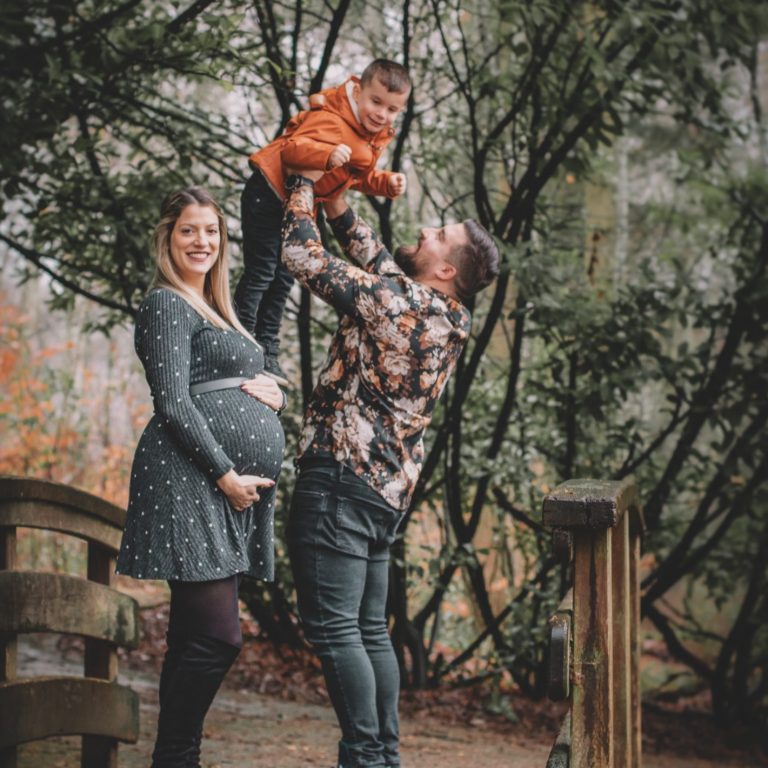 Babybauchshooting - die Vorfreude auf kleine Wunder
Saarland, Luxemburg, Perl und Umgebung